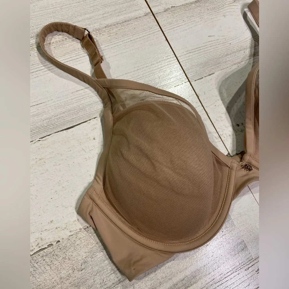 ThirdLove Tan 24/7 Classic Contour Plunge Bra 36C